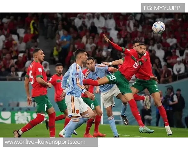 略伦特谈西班牙国家队战术明确性称踢球非常轻松