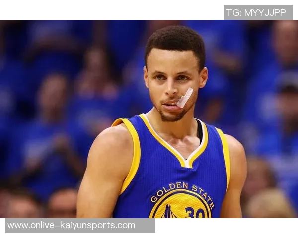 皮尔斯称赞库里超越詹姆斯三次总决赛胜利与全票MVP成就显著 皮尔斯称赞库里超越詹姆斯三次总决赛胜利与全票MVP成就显著