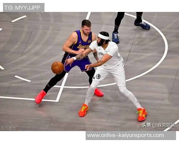 帕里什称赞东契奇体能提升赛后表现显著改善不再体力不支