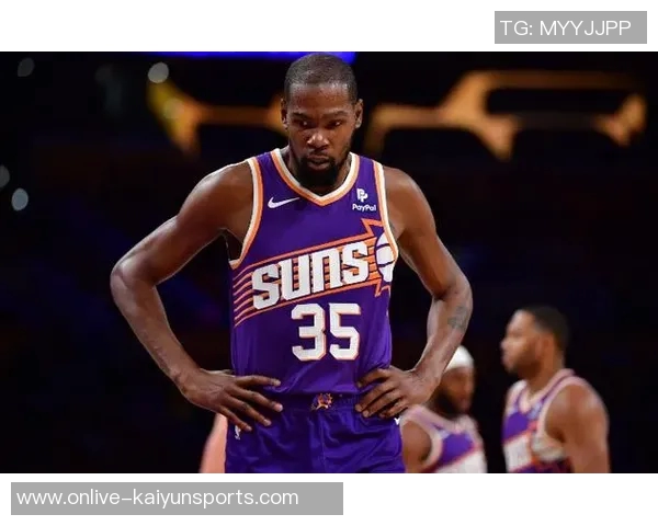 杜兰特谈半场四次犯规影响防守表现表达对限制风格的不满与反感 杜兰特谈半场四次犯规影响防守表现表达对限制风格的不满与反感