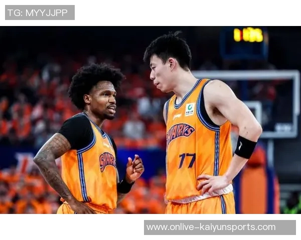 上海男篮高歌猛进豪取七连胜成功终结广厦八连胜辉煌纪录 上海男篮高歌猛进豪取七连胜成功终结广厦八连胜辉煌纪录