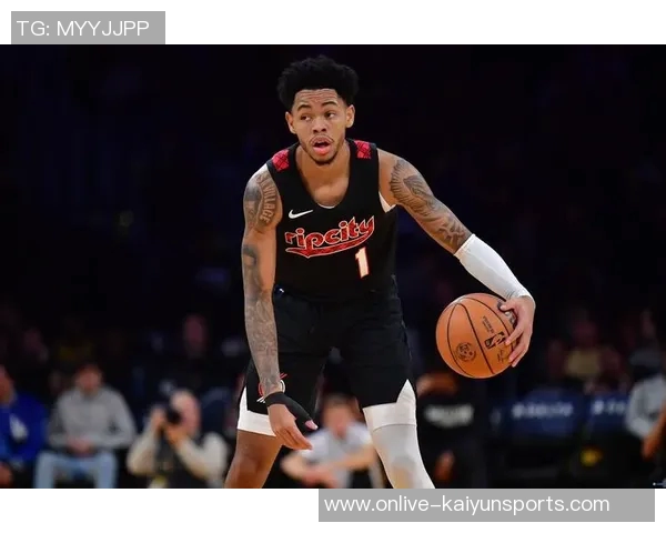 安芬尼西蒙斯谈马祖拉的篮板卡位理念与团队意识培养